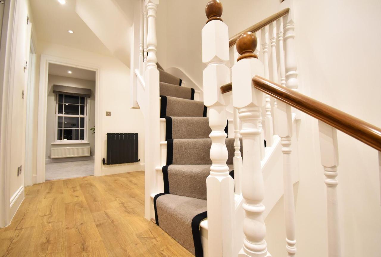 Stunning 3 Bed Apartment London Exterior photo
